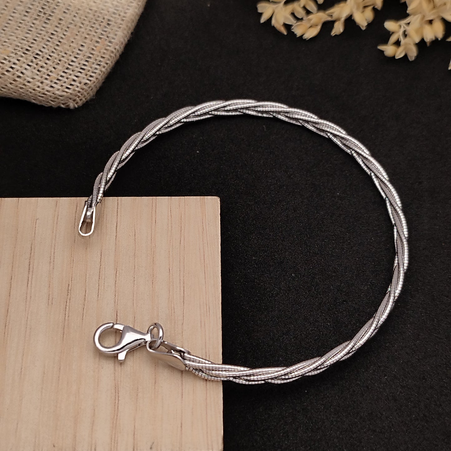 Lady bracelet silver finish