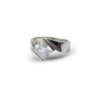 Contemporary Princess Cut 925 Silver Solitaire Ring