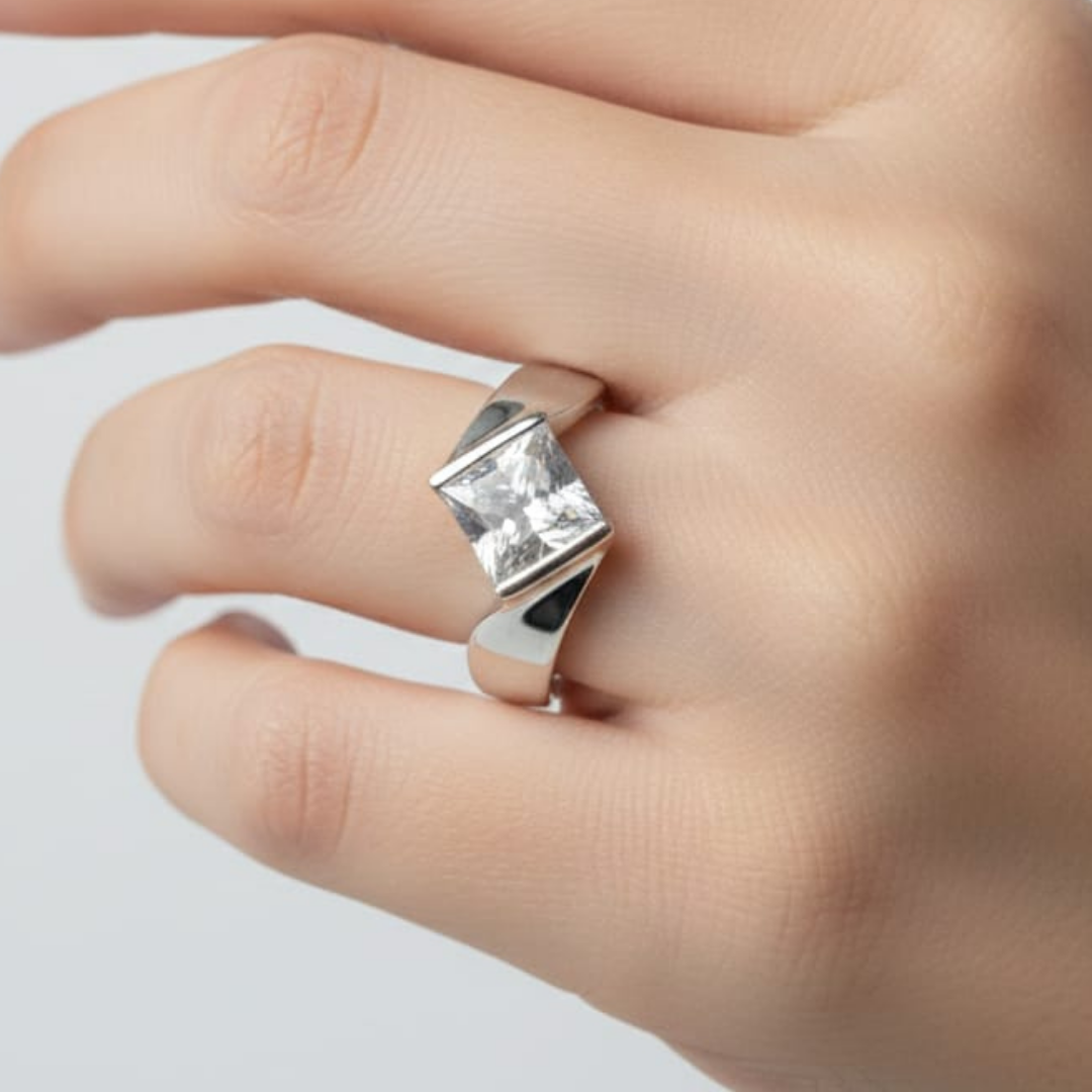 Contemporary Princess Cut 925 Silver Solitaire Ring